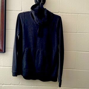 Lululemon sweatshirt